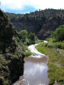 450px-Gila_River_Middle_Fork.2